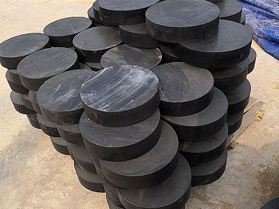 巴林左旗板式橡胶支座由若干层橡胶片与薄钢板经加压硫化